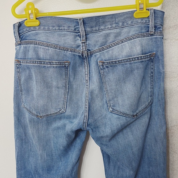 GAP | 1969 The Sexy Boyfriend Jean | Size 26 Regular - Picture 2 of 4